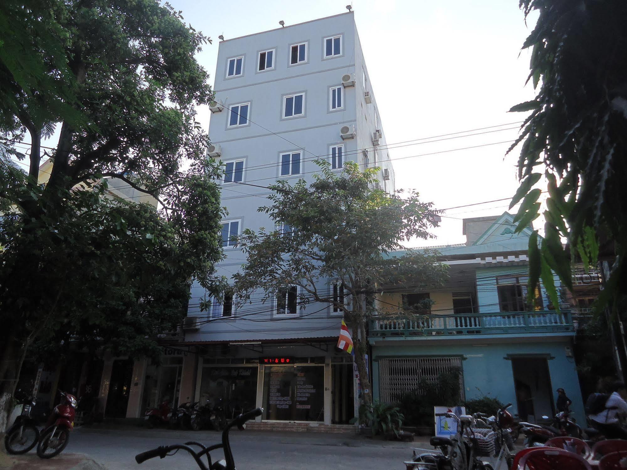 Anh Linh 1 Hotel Dong Hoi Exterior foto